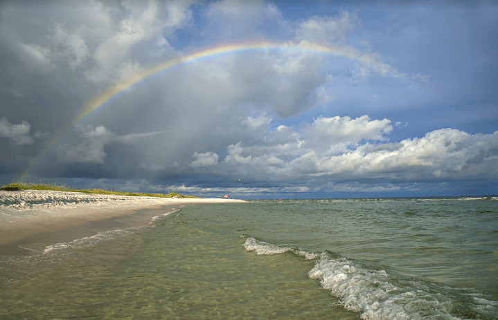 Un arc-en-ciel sur Gulf Islands National Seashore, Pensacola.